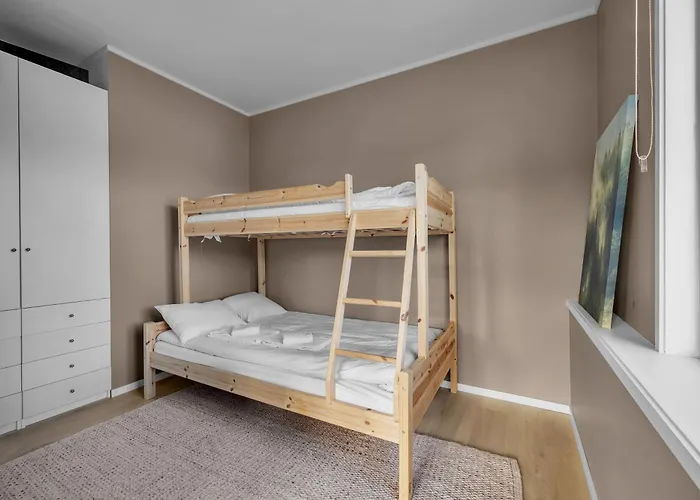 Northstay - Harbor Mountain View Appartement Tromsø